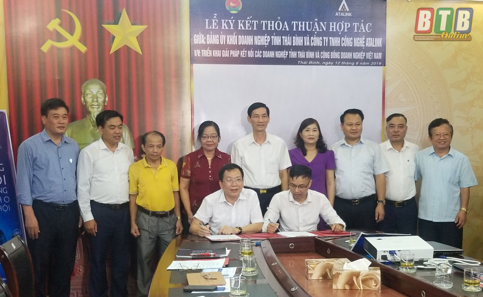 Ký kết thỏa thuận hợp tác giữa Đảng ủy Khối doanh nghiệp tỉnh và Công ty TNHH Công nghệ Atalink